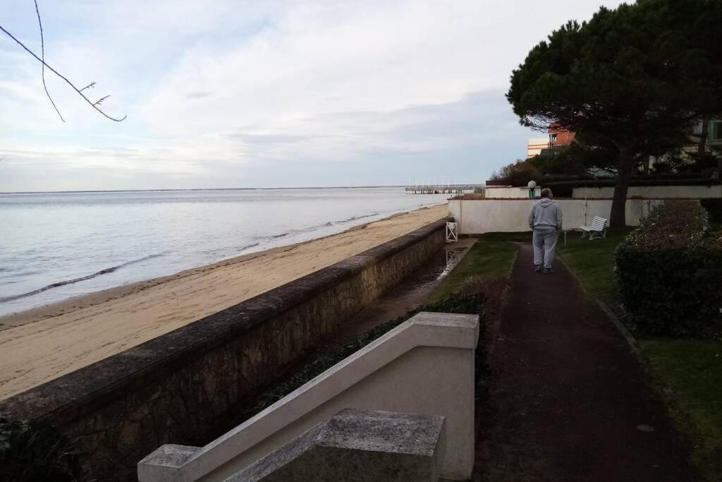 Appart Sur La Plage Pied Dans L Eau Avec Terrasse Jardin Vue Sur Le Bassin Depuis La Terrasse , Parking Arcachon Dış mekan fotoğraf