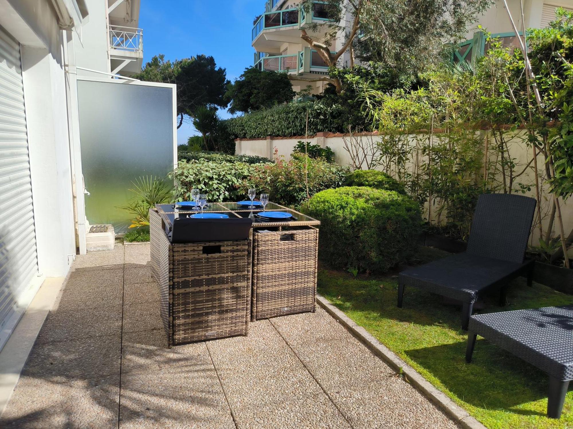 Appart Sur La Plage Pied Dans L Eau Avec Terrasse Jardin Vue Sur Le Bassin Depuis La Terrasse , Parking Arcachon Dış mekan fotoğraf